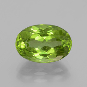 Péridot vert naturelle coupe ovale, 4,17 ct, VS