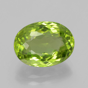 Péridot Vert moyen naturelle Coupe ovale, 4.99 ct, VS