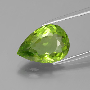 Péridot Vert éclatant naturelle En forme de poire, 5.28 ct, VS