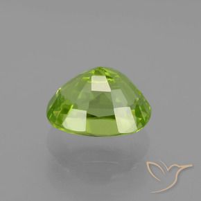 Péridot Vert jaunâtre naturelle Coussin, 2.18 ct, VS