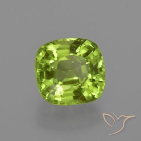 Péridot Vert moyen naturelle Coussin, 2.21 ct, VS