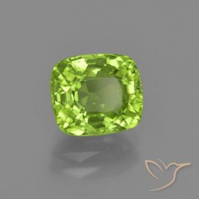 Péridot Vert jaunâtre naturelle Coussin, 2.59 ct, VS