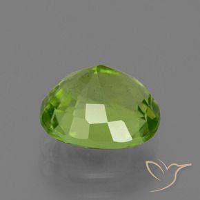 Péridot Vert éclatant naturelle ovale, 2.37 ct, VS