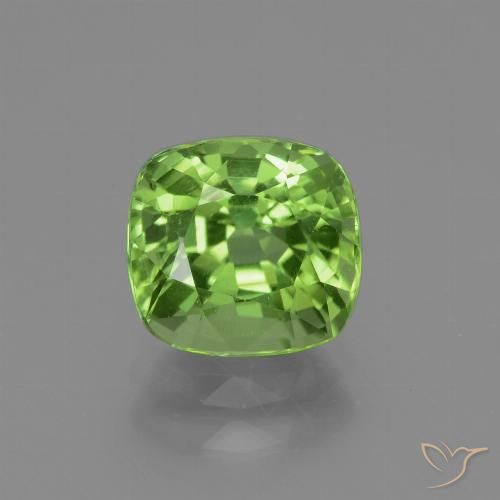 2.10ct Naturel Vert moyen Péridot, Coussin, VS