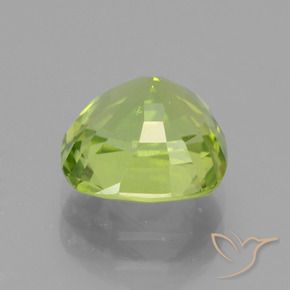 Péridot Vert vif et léger naturelle Coussin, 2.61 ct, VS