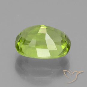 Péridot Vert moyen naturelle Coussin, 2.56 ct, VS