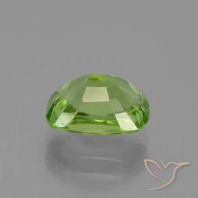 Péridot Vert moyen naturelle Coussin, 2.14 ct, VS
