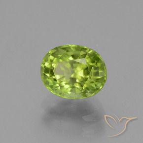 Péridot Vert éclatant naturelle ovale, 2.20 ct, VS