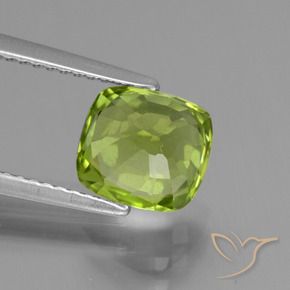 Péridot Vert moyen naturelle Coussin, 2.33 ct, VS