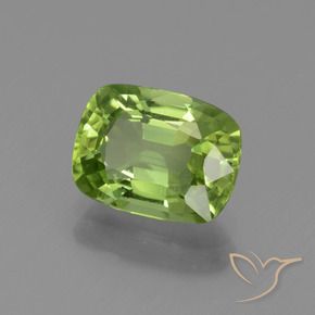 Péridot Vert moyen naturelle Coussin, 1.96 ct, VS
