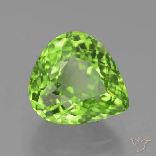 Péridot vert naturelle en forme de poire, 4,74 ct, VS