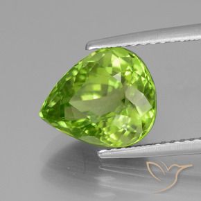 Péridot vert naturelle en forme de poire, 4,07 ct, VS