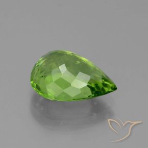 Péridot vert naturelle en forme de poire, 3,60 ct, VVS-VS