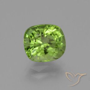 Péridot Vert moyen naturelle Coussin, 2.41 ct, VVS-VS
