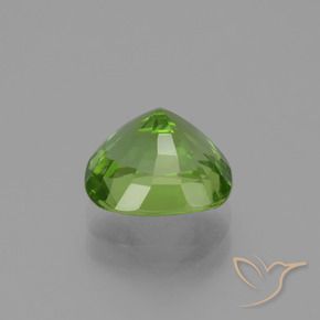 Péridot Vert moyen naturelle Coussin, 2.41 ct, VVS-VS