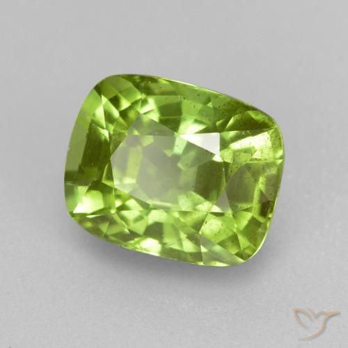 Péridot Vert jaunâtre naturelle Coussin, 2.29 ct, VS