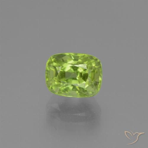 2.55ct Naturel Vert moyen Péridot, Coussin, VS
