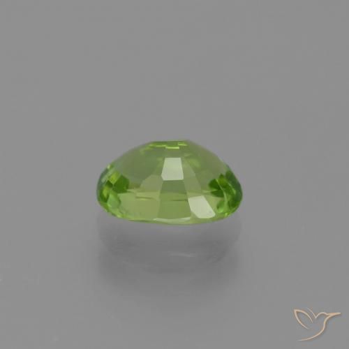 Péridot Vert moyen naturelle Coussin, 1.98 ct, VVS-VS