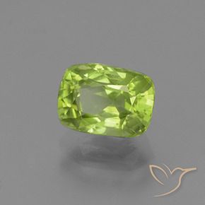 Péridot Vert vif et léger naturelle Coussin, 1.96 ct, VS