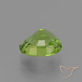 Péridot Vert moyen naturelle ovale, 2.28 ct, VS