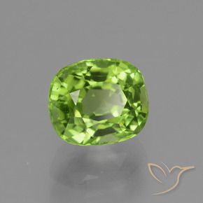 Péridot Vert éclatant naturelle Coussin, 2.30 ct, VVS-VS
