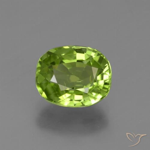 Péridot vert naturelle coupe ovale, 2,40 ct, VS