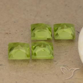 Shop natural 3.05ct Vert éclatant Péridot gems, Carré, from Chine at GemSelect. In stock, global shipping!