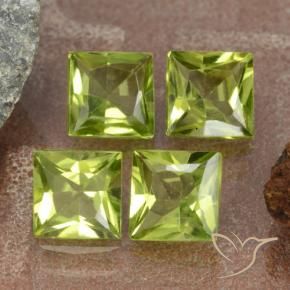 Shop natural 2.85ct Vert moyen Péridot gems, Carré, from Chine at GemSelect. In stock, global shipping!