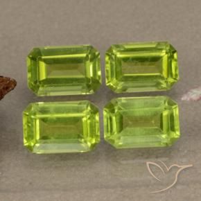 Shop natural 2.54ct Vert éclatant Péridot gems, Octogone / coupe Émeraude, from Chine at GemSelect. In stock, global shipping!
