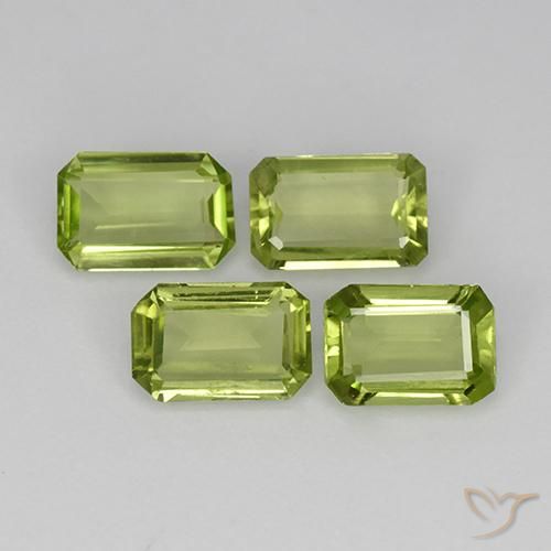 Shop natural 1.85ct Vert moyen Péridot gems, Octogone / coupe Émeraude, from Chine at GemSelect. In stock, global shipping!
