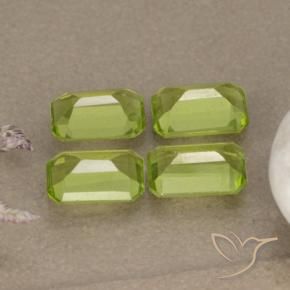 Shop natural 2.26ct Vert moyen Péridot gems, Octogone / coupe Émeraude, from Chine at GemSelect. In stock, global shipping!