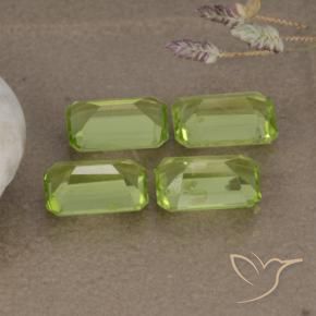 Shop natural 2.02ct Vert moyen Péridot gems, Octogone / coupe Émeraude, from Chine at GemSelect. In stock, global shipping!