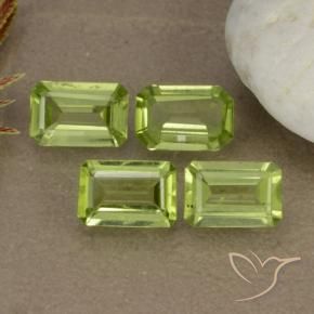 Shop natural 1.89ct Vert moyen Péridot gems, Octogone / coupe Émeraude, from Chine at GemSelect. In stock, global shipping!