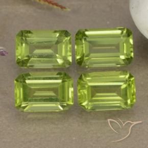 Shop natural 2.29ct Vert moyen Péridot gems, Octogone / coupe Émeraude, from Chine at GemSelect. In stock, global shipping!