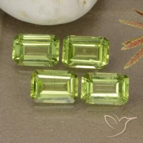 Shop natural 2.62ct Vert éclatant Péridot gems, Octogone / coupe Émeraude, from Chine at GemSelect. In stock, global shipping!