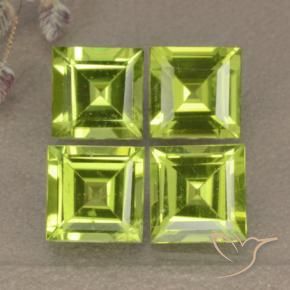 Shop natural 4.33ct Vert moyen Péridot gems, Carré, from Chine at GemSelect. In stock, global shipping!