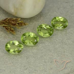 Shop natural 4.98ct Vert moyen Péridot gems, ovale, from Chine at GemSelect. In stock, global shipping!
