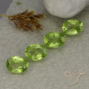 Shop natural 4.95ct Vert éclatant Péridot gems, ovale, from Chine at GemSelect. In stock, global shipping!