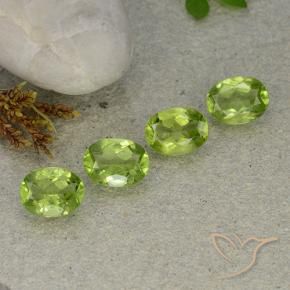 Shop natural 5.53ct Vert éclatant Péridot gems, ovale, from Chine at GemSelect. In stock, global shipping!