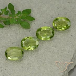 Shop natural 4.56ct Vert éclatant Péridot gems, ovale, from Chine at GemSelect. In stock, global shipping!