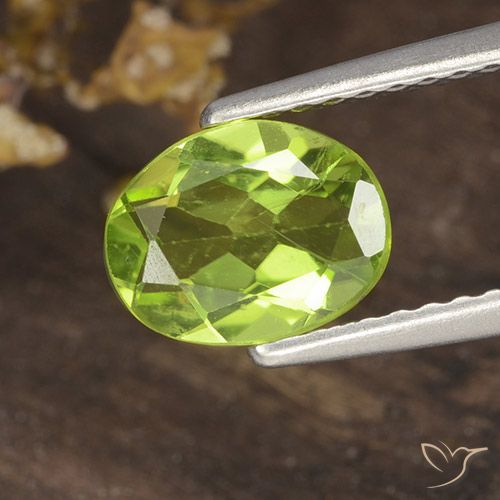 1.19ct Naturel Vert moyen Péridot, ovale, VS