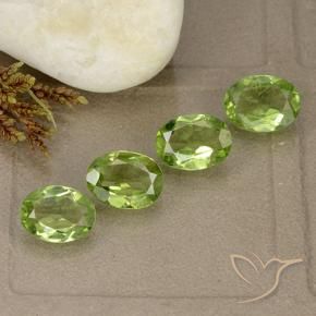Shop natural 4.15ct Vert vif et léger Péridot gems, ovale, from Chine at GemSelect. In stock, global shipping!