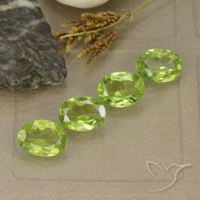 Shop natural 4.29ct Vert moyen Péridot gems, ovale, from Chine at GemSelect. In stock, global shipping!