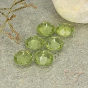 Shop natural 2.65ct Vert jaunâtre Péridot gems, Tour, from Chine at GemSelect. In stock, global shipping!