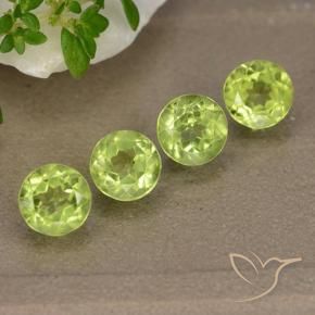 Shop natural 2.14ct Vert moyen Péridot gems, Tour, from Chine at GemSelect. In stock, global shipping!