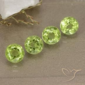 Shop natural 2.05ct Vert moyen Péridot gems, Tour, from Chine at GemSelect. In stock, global shipping!