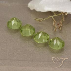 Shop natural 2.13ct Vert éclatant Péridot gems, Tour, from Chine at GemSelect. In stock, global shipping!