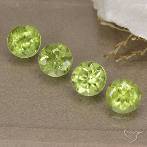 2.14ctw Naturel Vert jaunâtre vif Péridot, Tour, VVS-VS