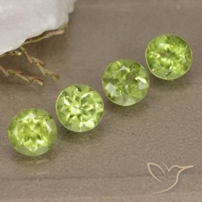 Shop natural 2.14ct Vert jaunâtre vif Péridot gems, Tour, from Chine at GemSelect. In stock, global shipping!