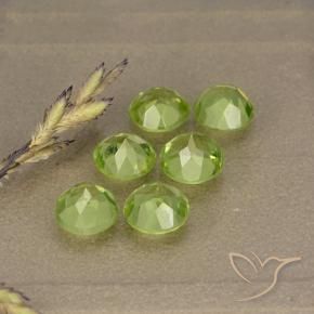 Shop natural 3.00ct Vert jaunâtre vif Péridot gems, Tour, from Chine at GemSelect. In stock, global shipping!